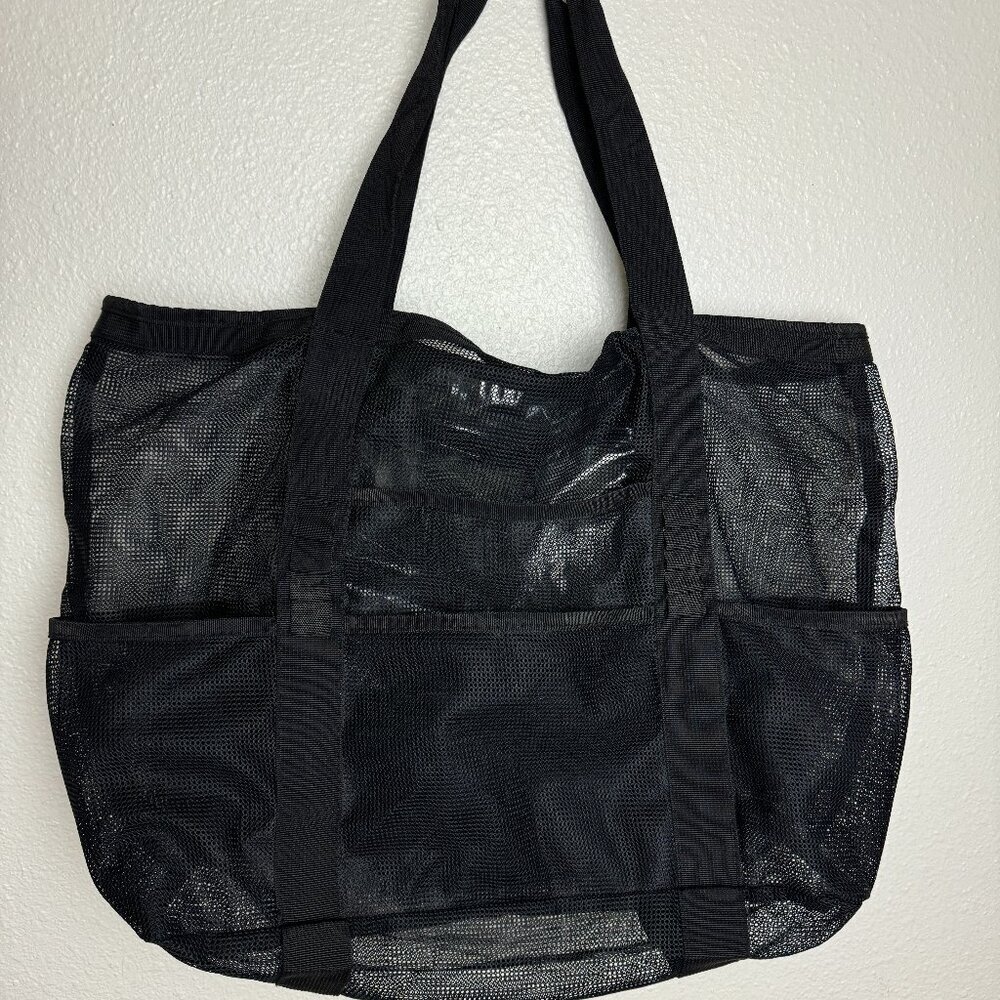 NWOT Large Black Mash Tote Shopping Travel Beach Bag